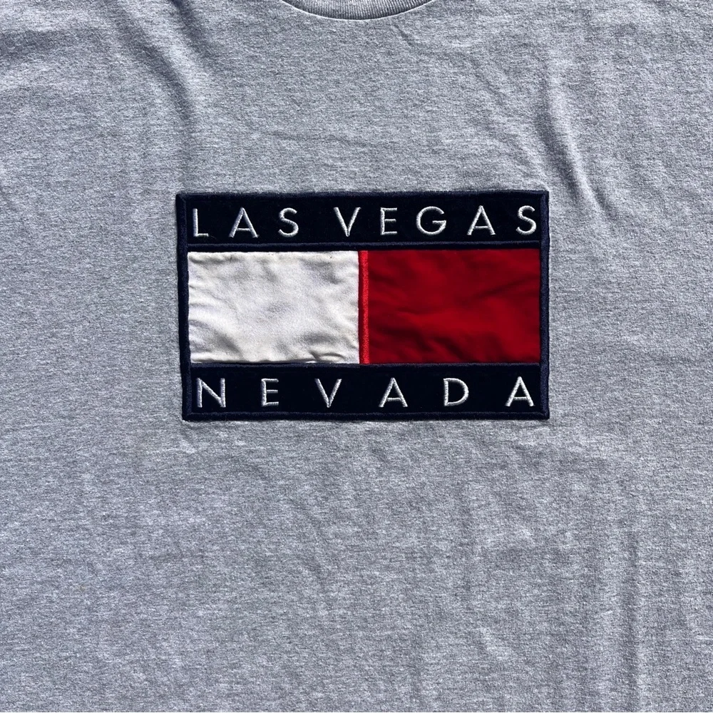 Y2K Tommy Hilfiger Inspired Las Vegas Nevada T-shirt Size XL - Picture 2 of 6
